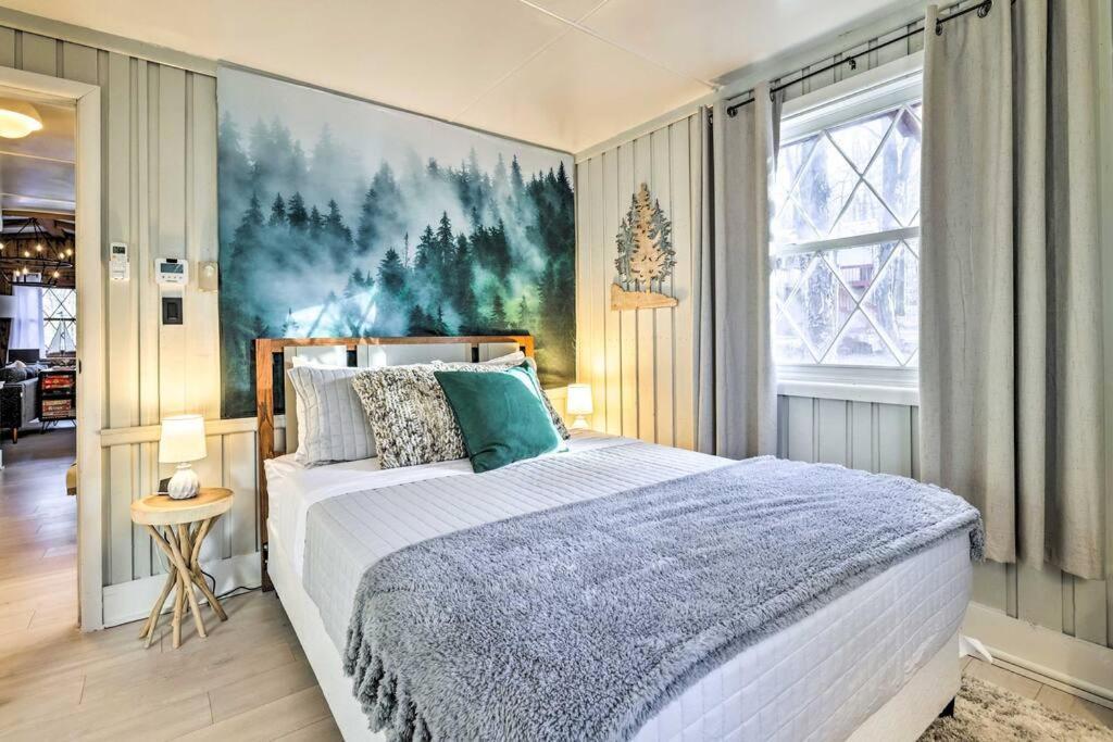 Stylish And Cozy Cabin, Walking Distance To Big Bass Lake Gouldsboro Экстерьер фото