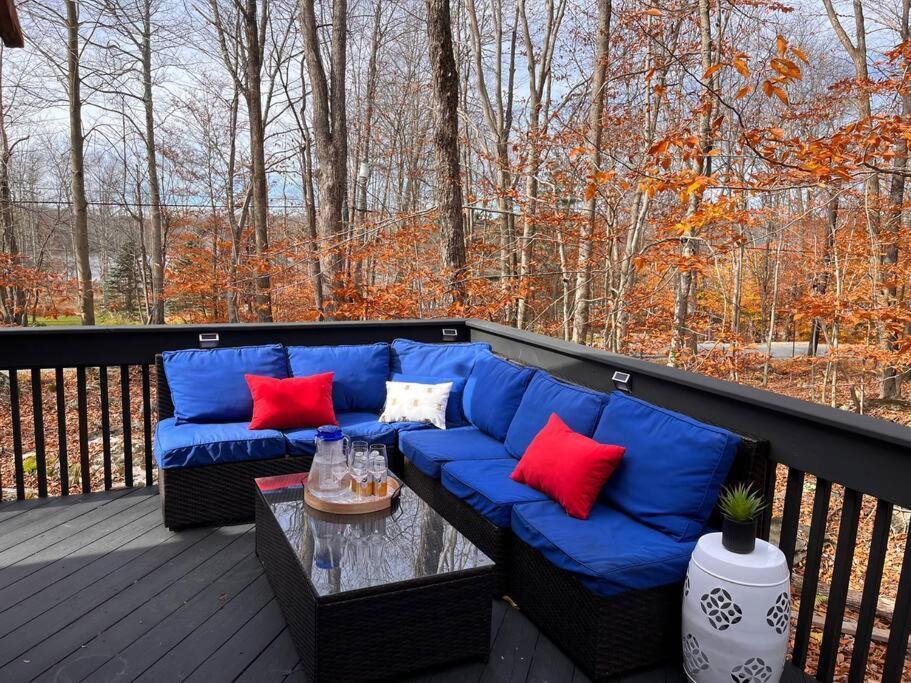 Stylish And Cozy Cabin, Walking Distance To Big Bass Lake Gouldsboro Экстерьер фото